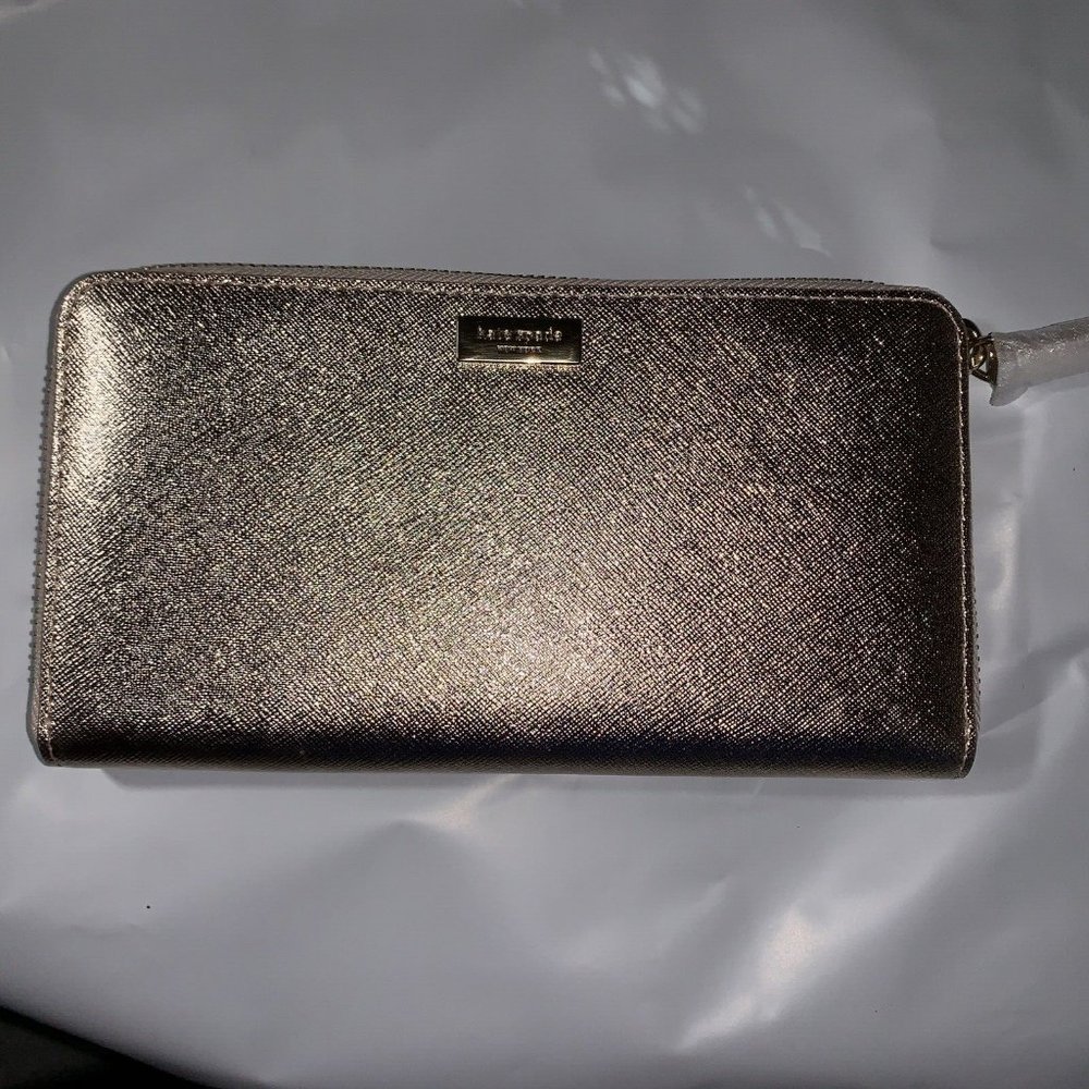 Kate spade Neda wlru2642 wallet New Defects